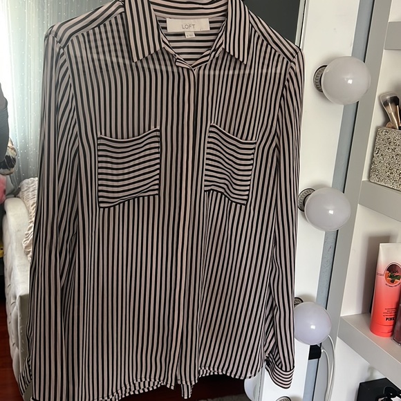 Loft - Picture 2 of 2